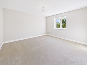 Bedroom- click for photo gallery